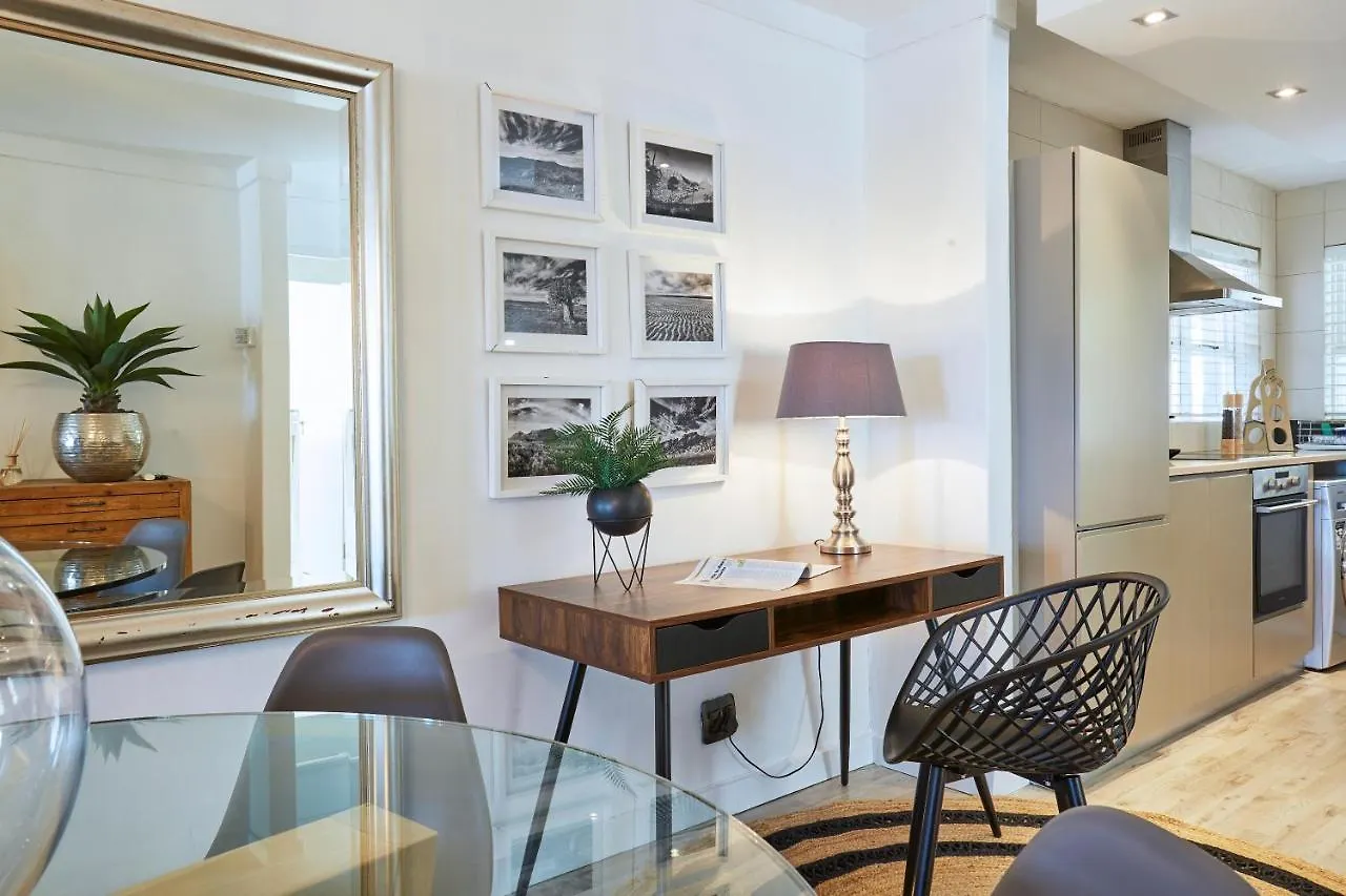 Apartment Secure Complex Close To Waterfront Cape Town 0*,  South Africa